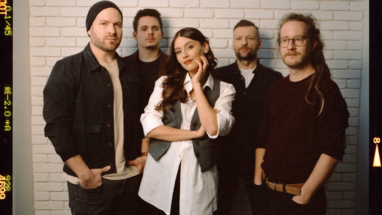 KATEŘINA MARIE TICHÁ & BANDJEEZ