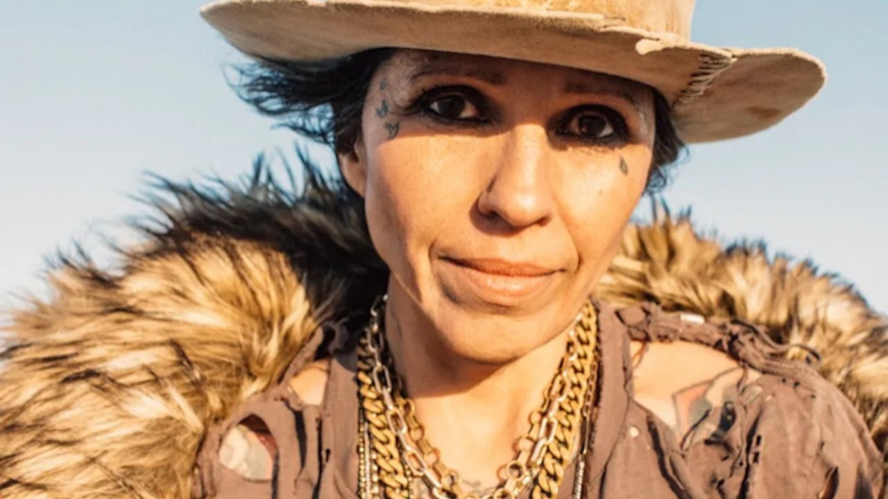 Reel To Reel: Linda Perry +