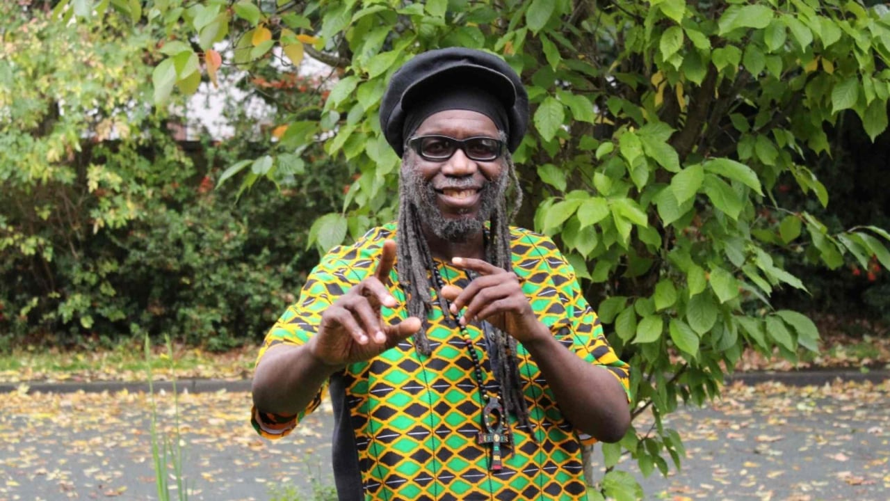 Macka B & The Roots Ragga Band