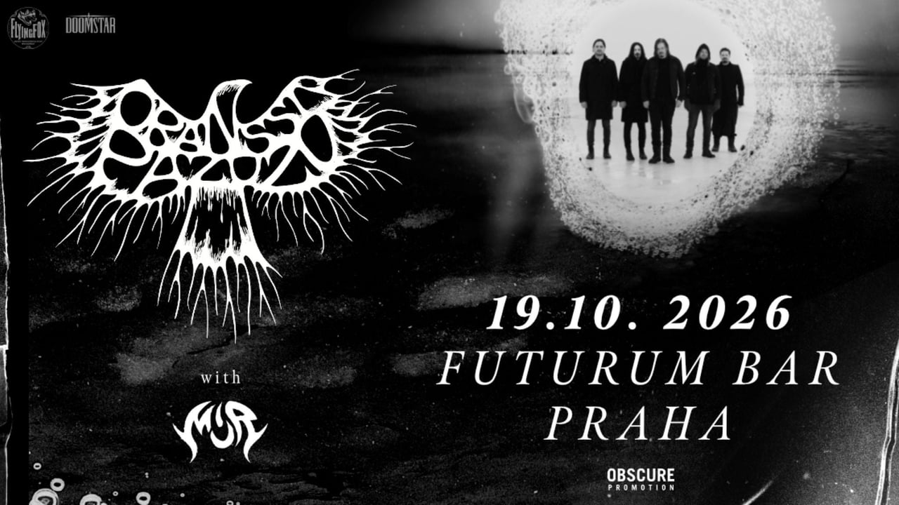 ORANSSI PAZUZU, MÚR