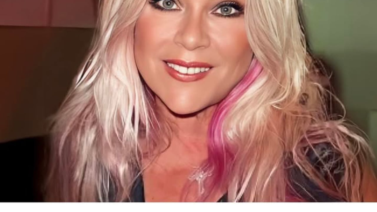 Samantha Fox