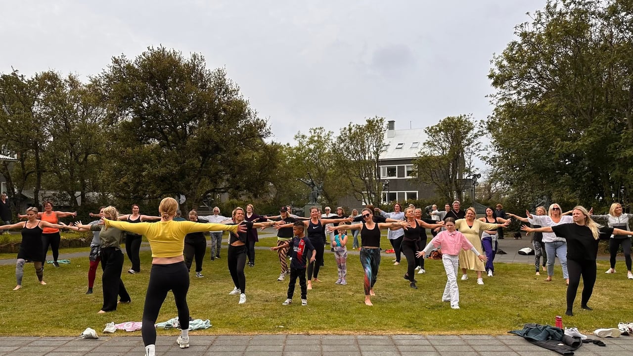 Útidanstímar Kramhússins og Sumarborgarinnar — Skvísulæti með Margréti Maack