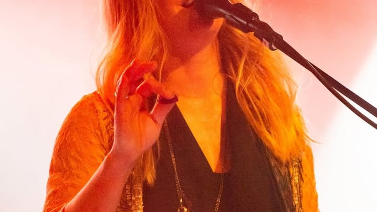 Lisa Miskovsky