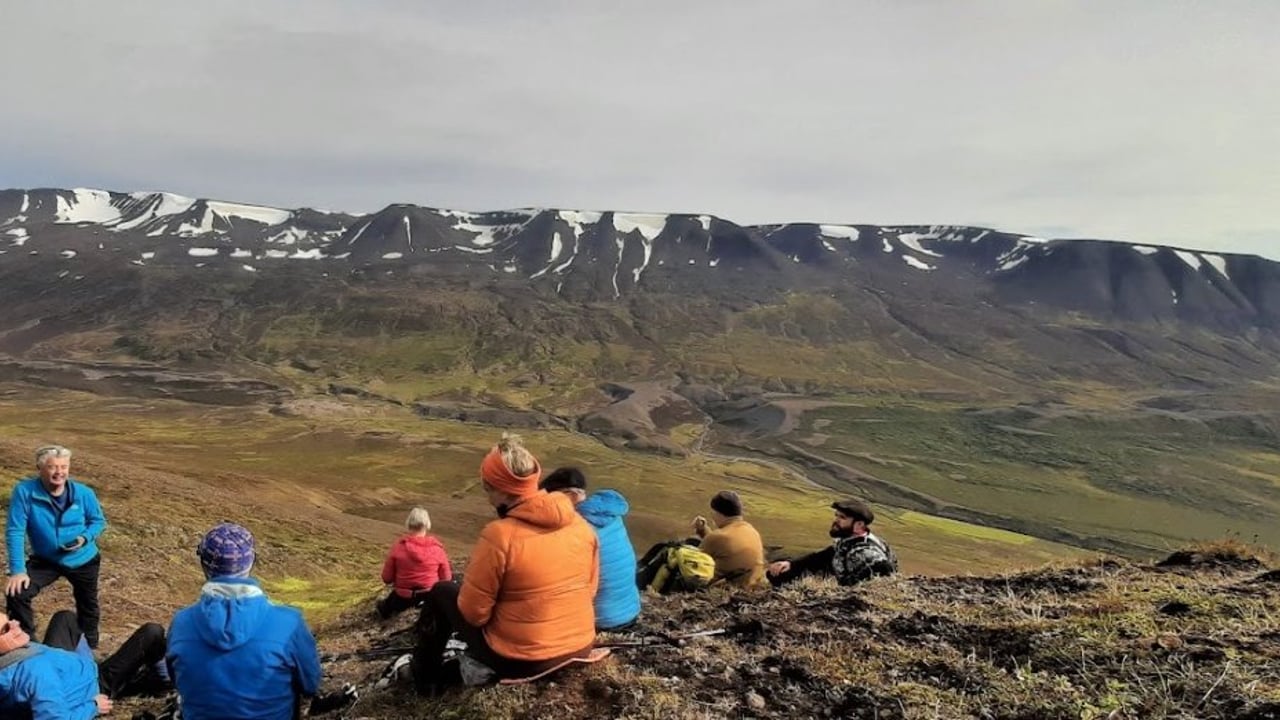 Þveráröxl – Þúfufjall í Fnjóskadal