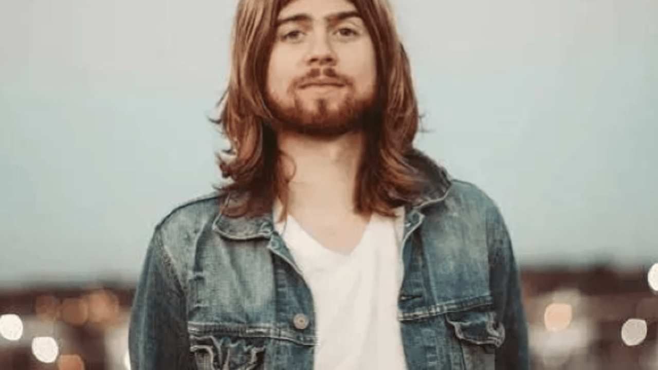 Sunday Spotlight with Andrew Leahey