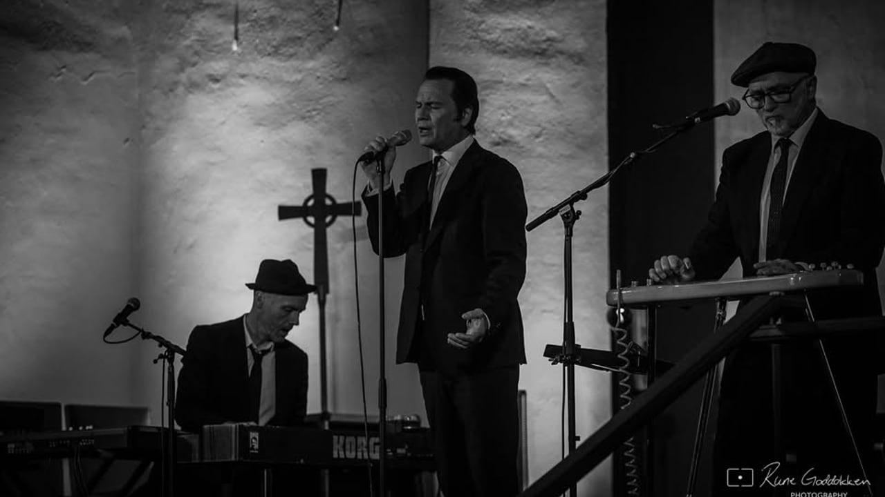 Paal Flaata Trio // Cafe Magenta // 01.07.26
