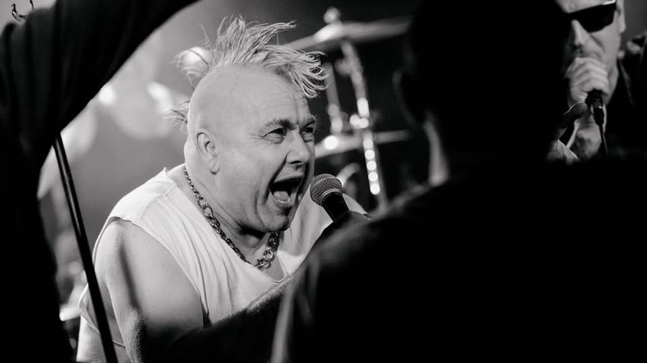 Retro PUNK buli 2027.
