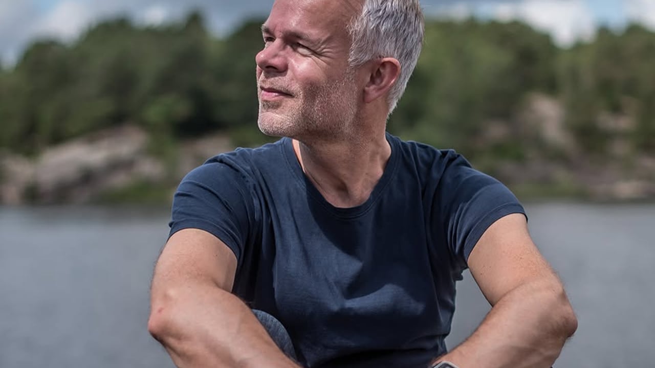 Forfattersamtale med TORE RENBERG