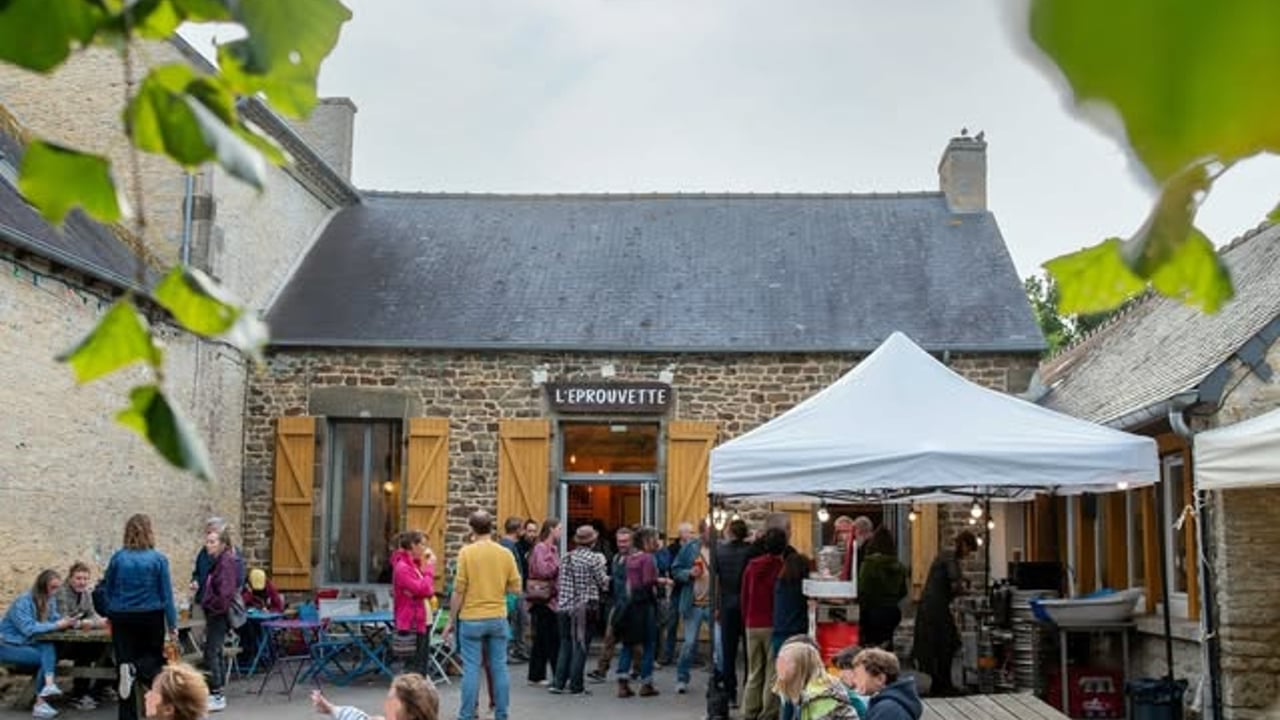 L’Éprouvette