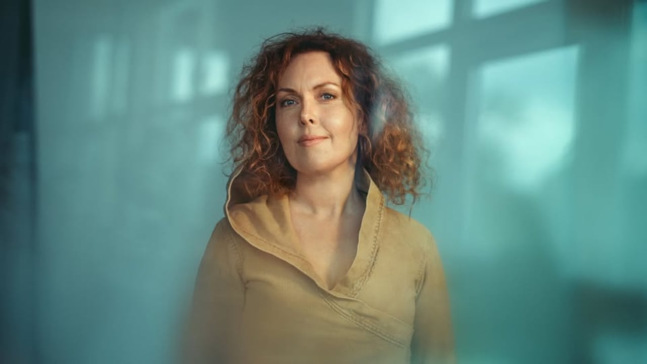 KRISTIN ASBJØRNSEN // Josefine Visescene