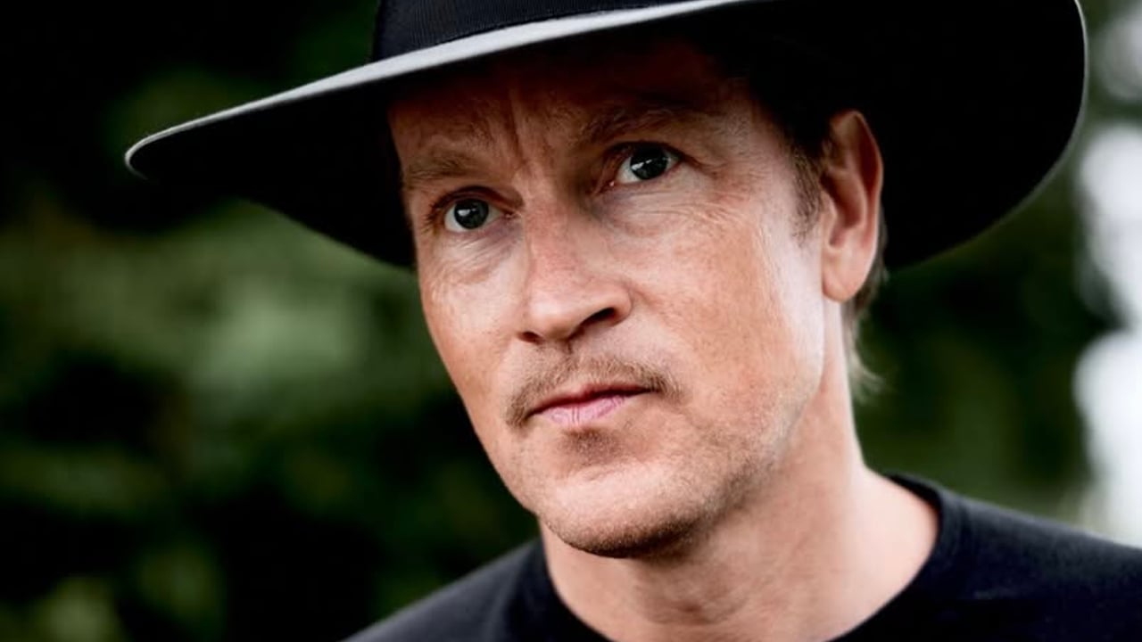 ØYSTEIN GRENI PRESENTERER BIGBANG SOLO (NO) // UTSOLGT