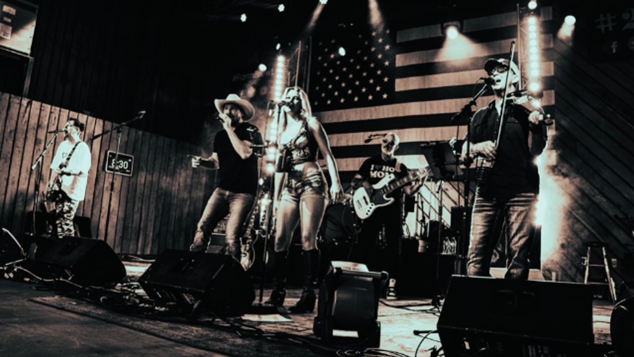 Country Night with Delta Spur
