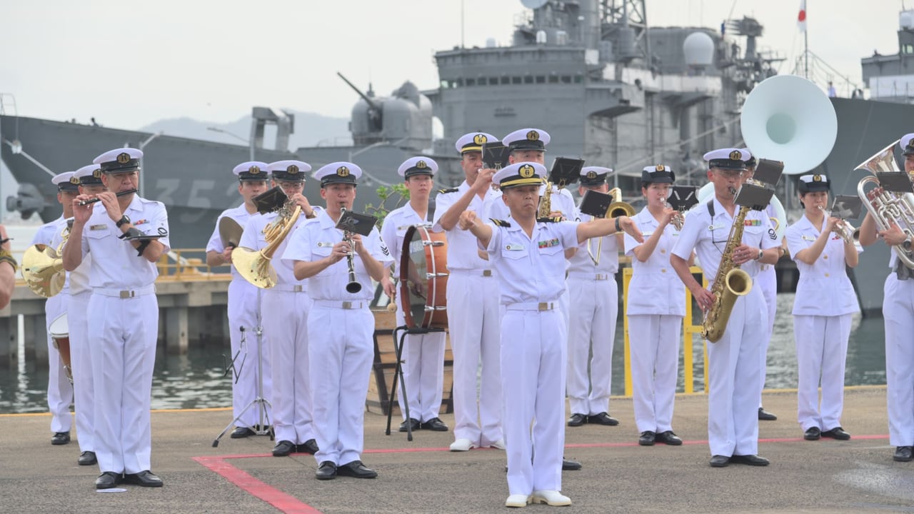 Tónleikar japanska sjálfsvarnarflotans (JMSDF) til heiðurs vináttu Japans og Íslands