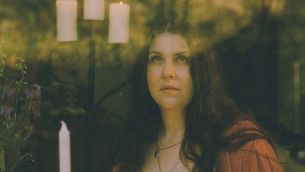 WOMEN IN (E)MOTION: MELODY POOL