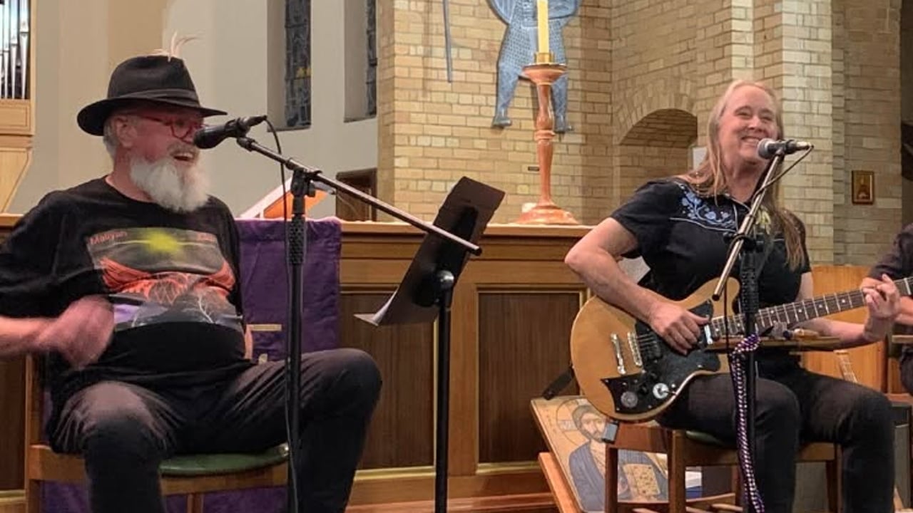 Melbourne Fringe Festival: BLAK N BLUES presented by Uncle Glenn Loughrey & Fiona Boyes