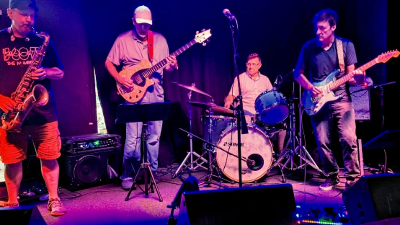 Happy Hour w/ Silent Bell at Woodlands Tavern