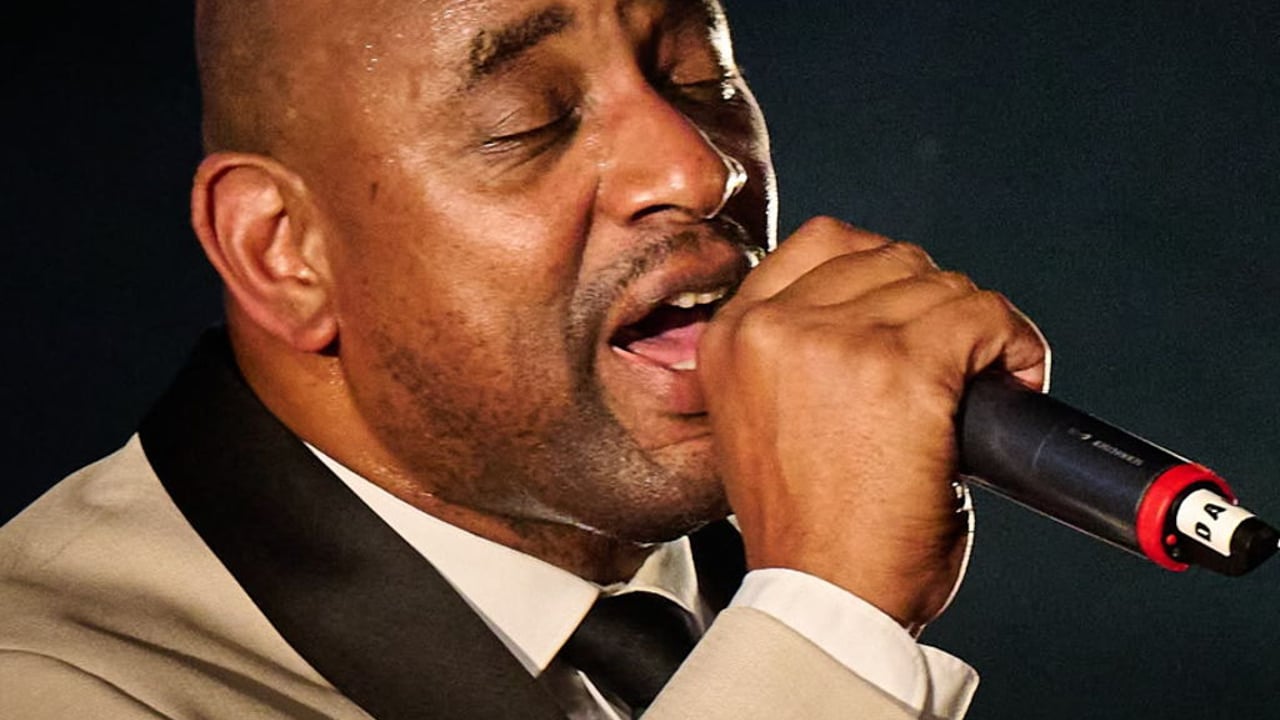 A night of John Holt with Michael Mendez