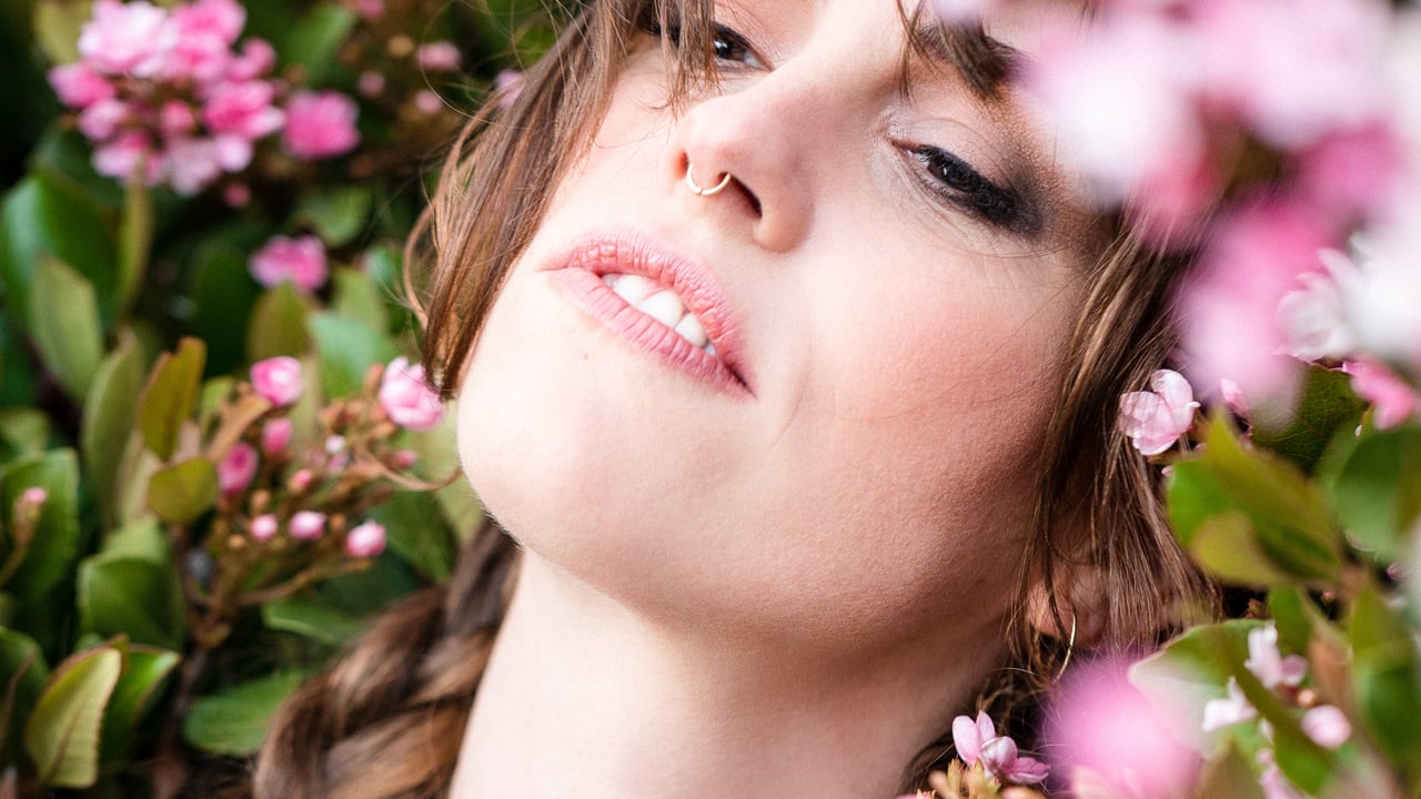 EMMA RUTH RUNDLE – THESE KILLING TIMES