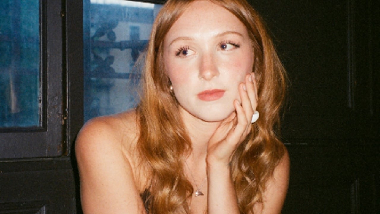 Bella White