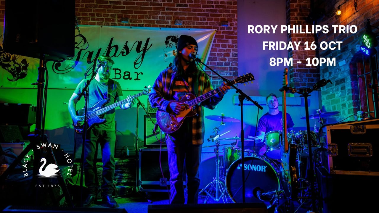 Rory Phillips @ Black Swan Hotel