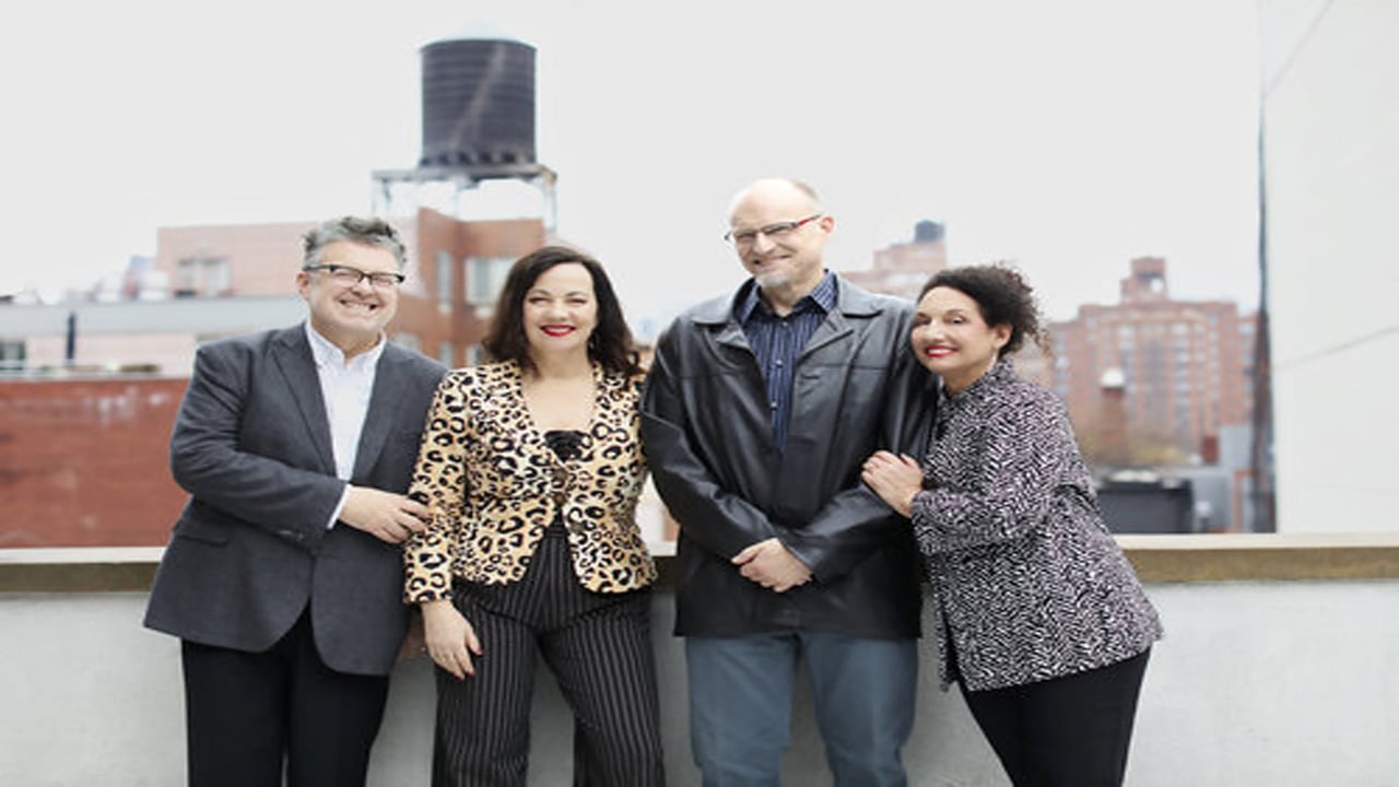 New York Voices - "Old Friends - The Final Bow"