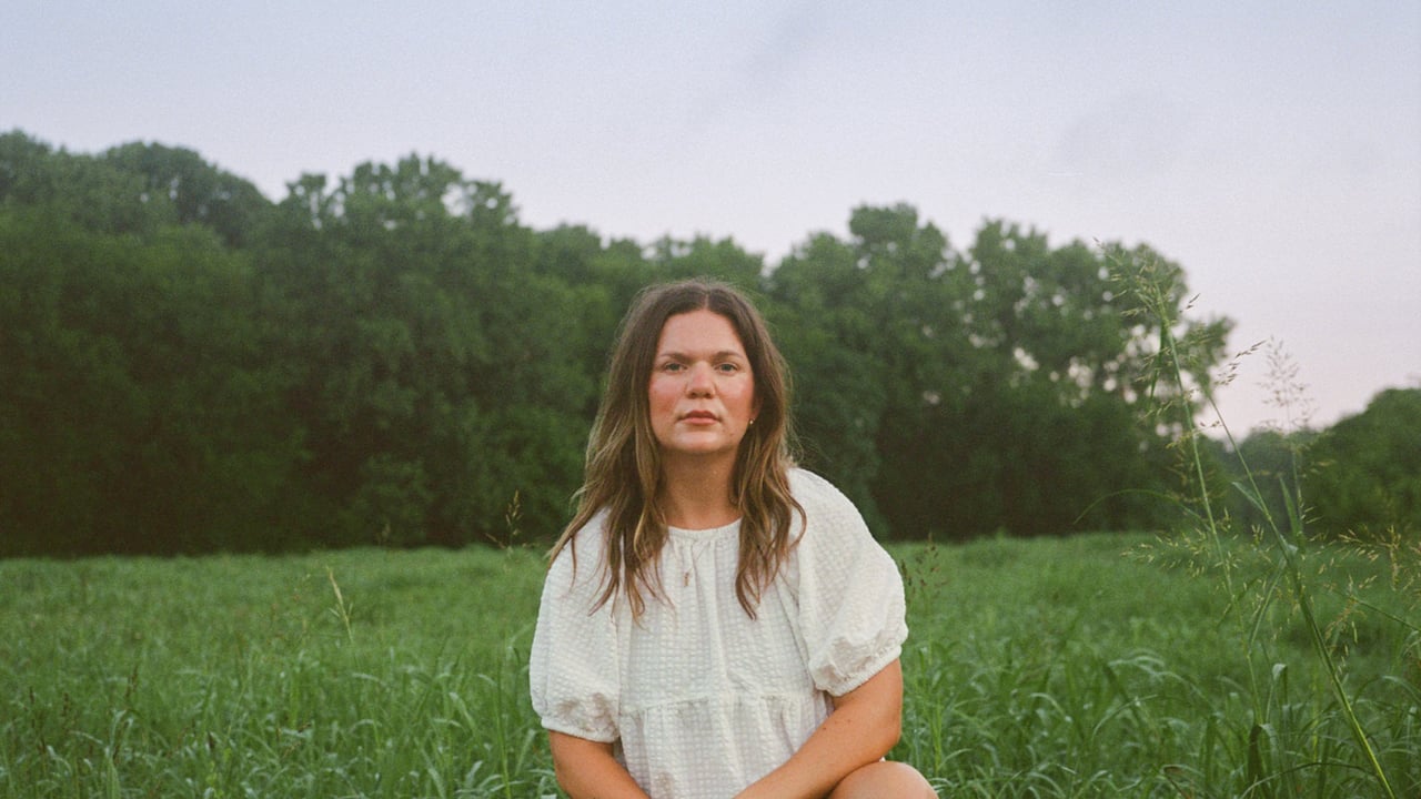 Abbie Gamboa - Have You Ever Looked Around Tour