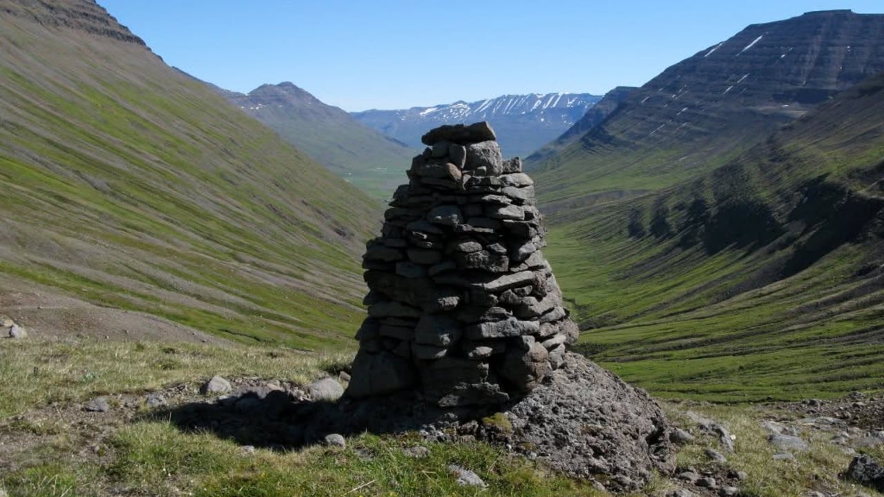 Hvarfdalur - Heljuskáli 
