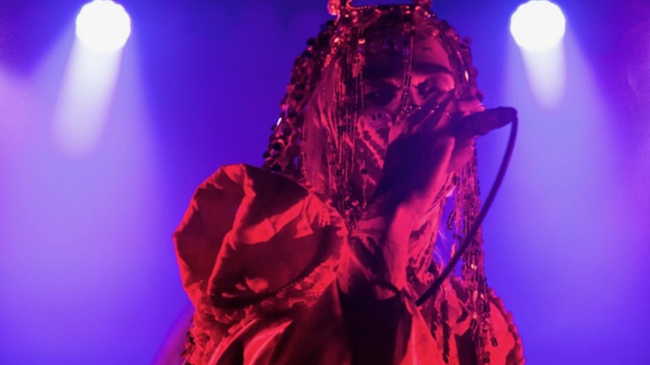 Holy Vail (Emily of DEHD) / Blisspoint / Sweat FM