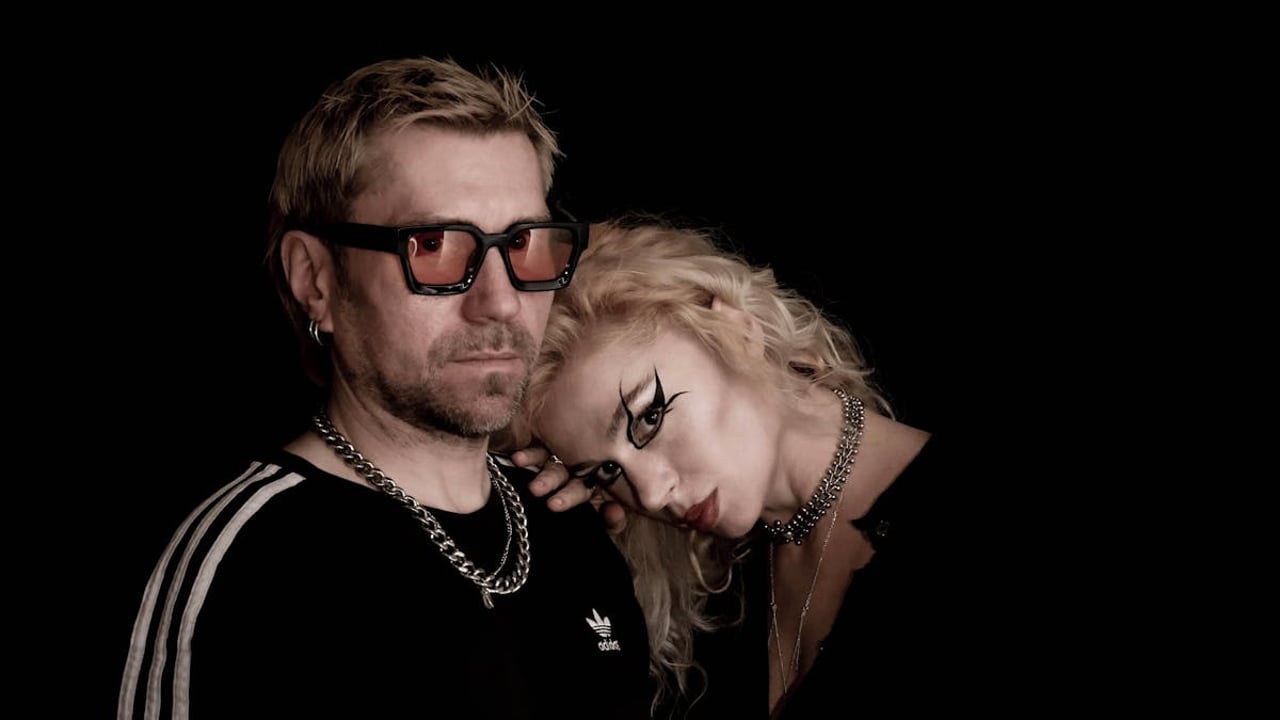 Det berlinske darkwave-fænomen NNHMN har sin debut i København!
