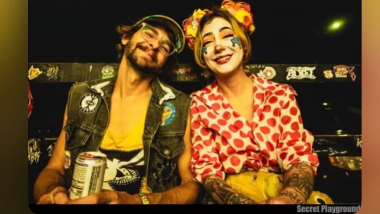 Happy Hour Free Show with Horse Breakfast Doors 3pm Sunday 08/30