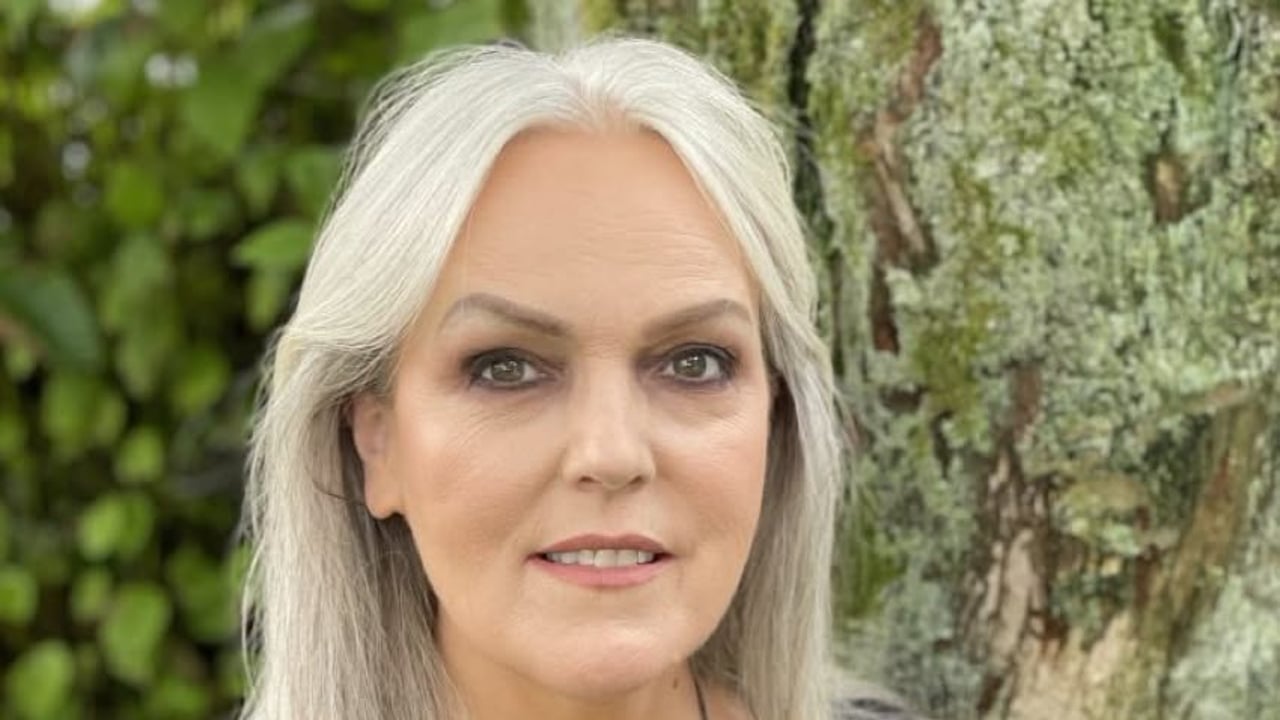 Elin Brimheim Heinesen fortolker og fortæller om den færøske forfatter og poet Jens Pauli Heinesen