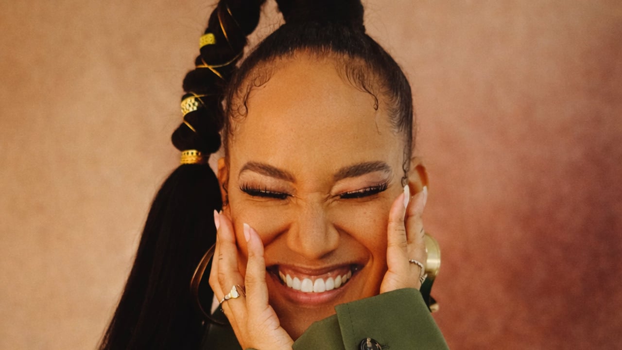 Aisha Vibes & Lesedi Show Choir