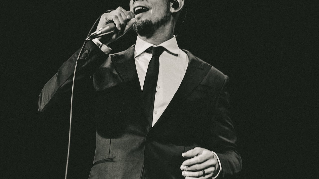 Mark Tremonti Sings Frank Sinatra