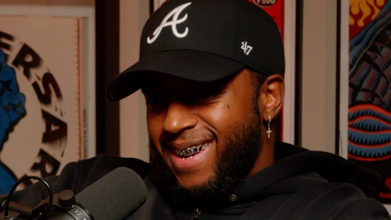 Artist Friendly | 6LACK