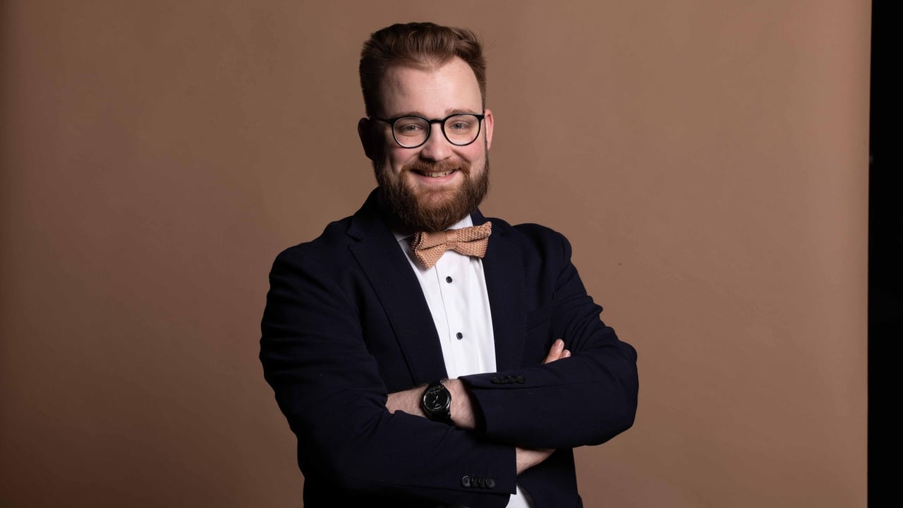 IMPRO COMEDY VS. POETRY SLAM