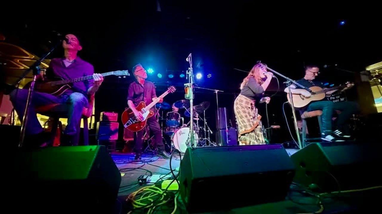 Queen Juno, with Salonistas, at Mixtape Brewing & Bar