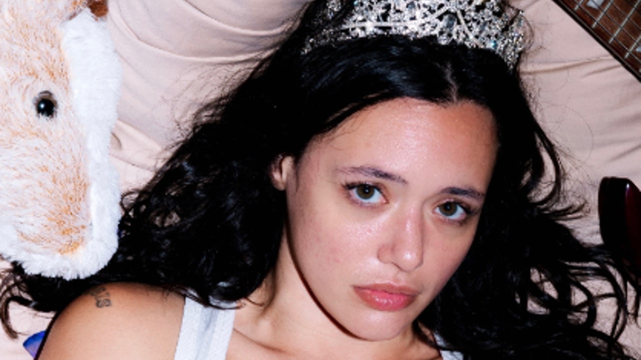Rivkah Reyes / mozey