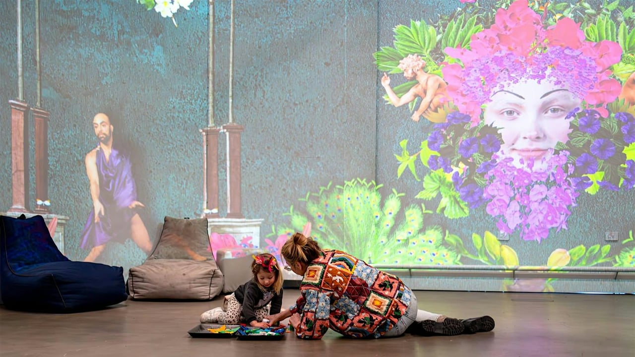 Digitales: Storytime and art