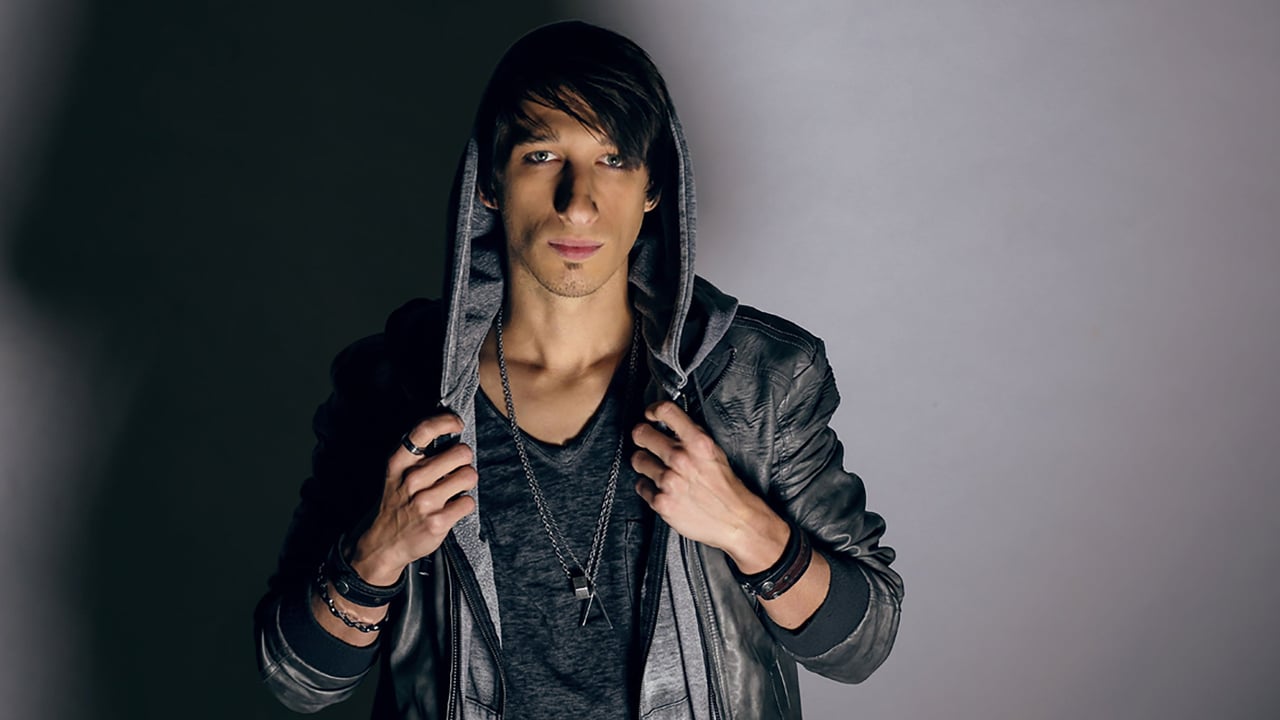 Reza - The Illusionist