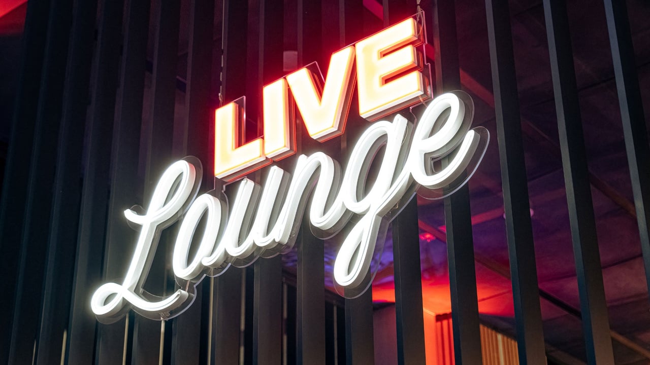  LIVE LOUNGE INALPI ARENA