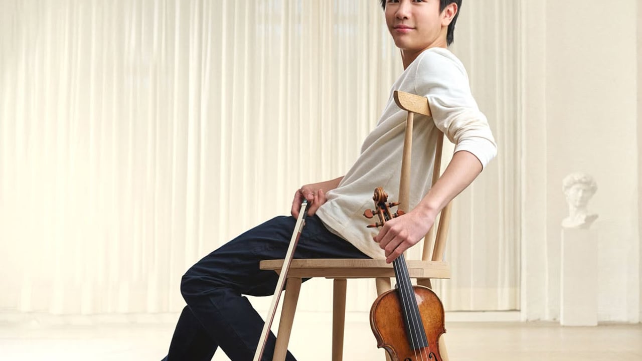 Christian Li plays Brahms