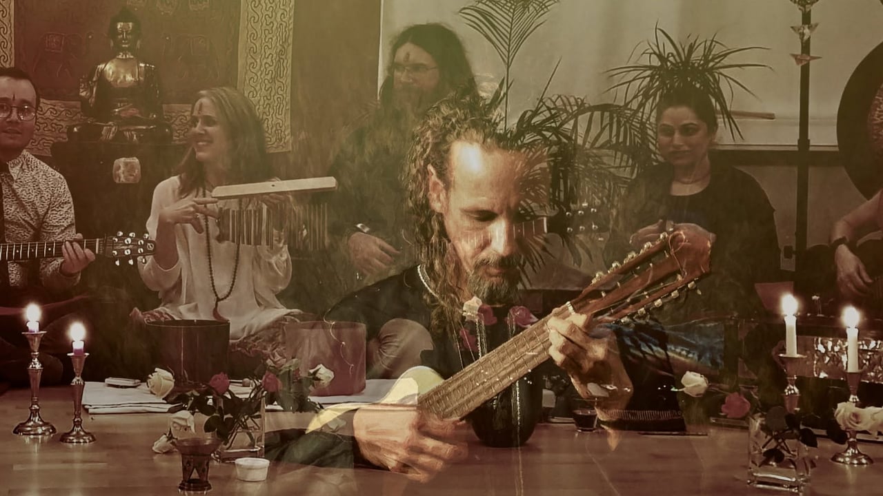 Kirtan with Jose, Svenni and Glimmer Mysterium