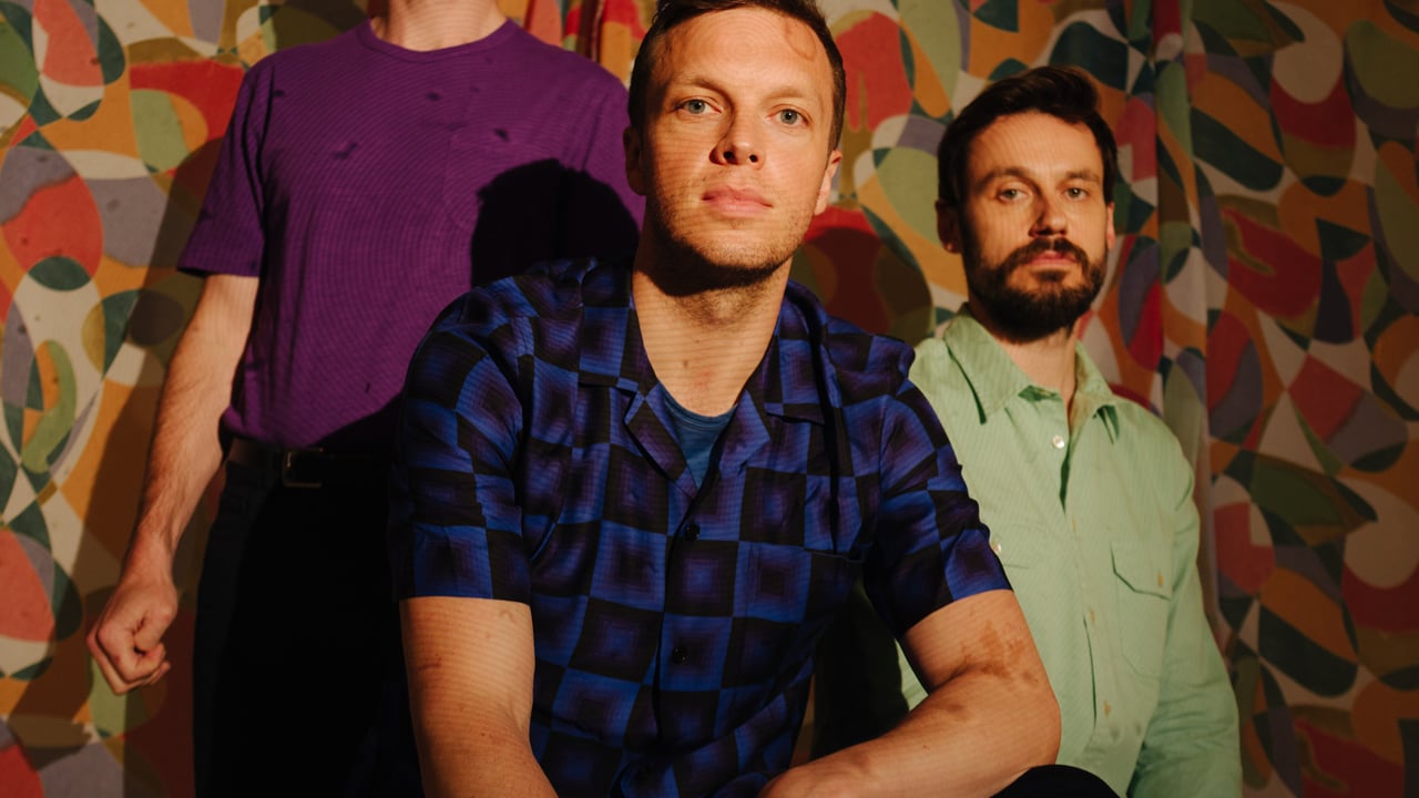 FRIENDLY FIRES