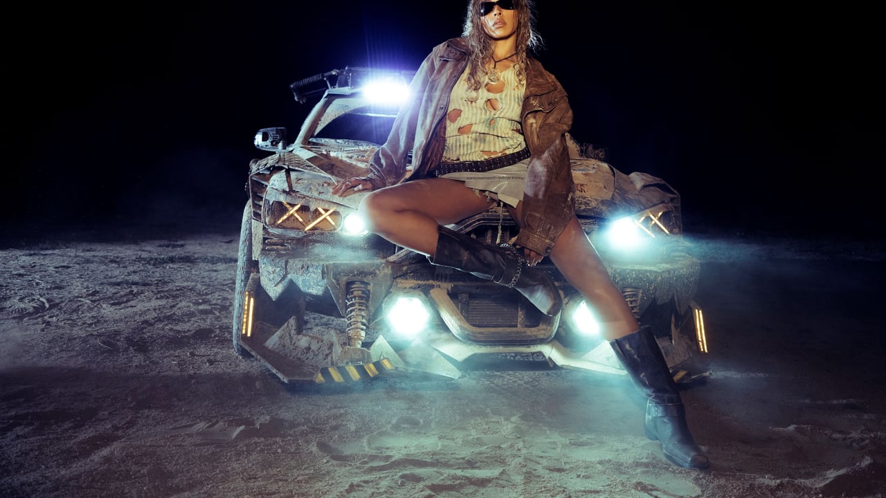 Tinashe PopStar In Store Appearance