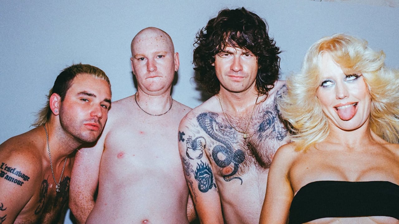 Amyl and the Sniffers