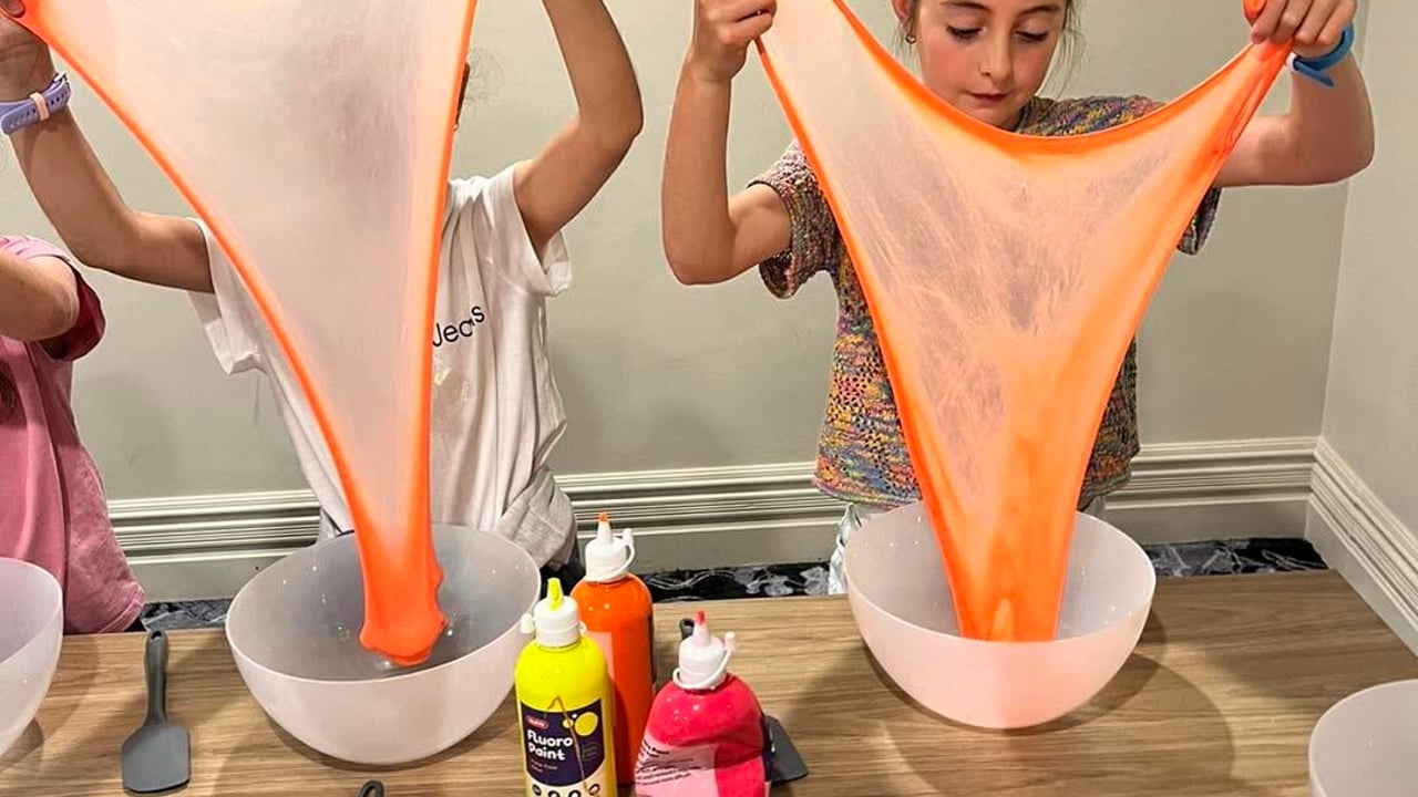 SCHOOL HOLIDAYS | SLIME LAB