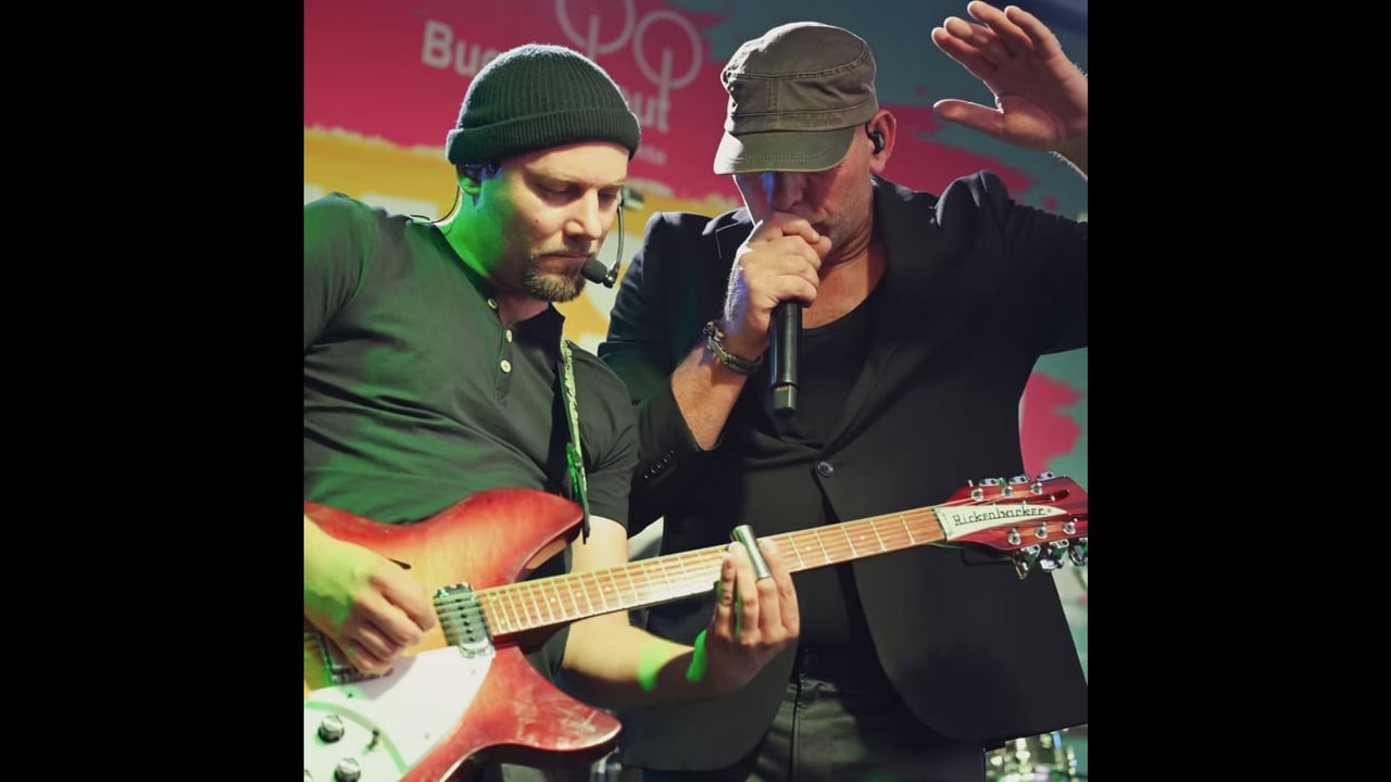 Tribute to U2 by U2 in ECHO (B/NL)