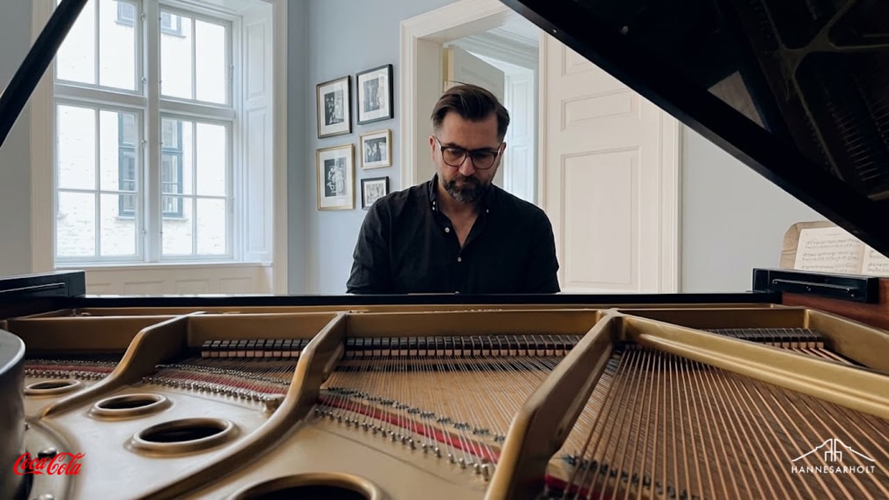Ljóðin eru Tik Tok bókmenntanna og tónlistin er hraðritun tilfinninganna