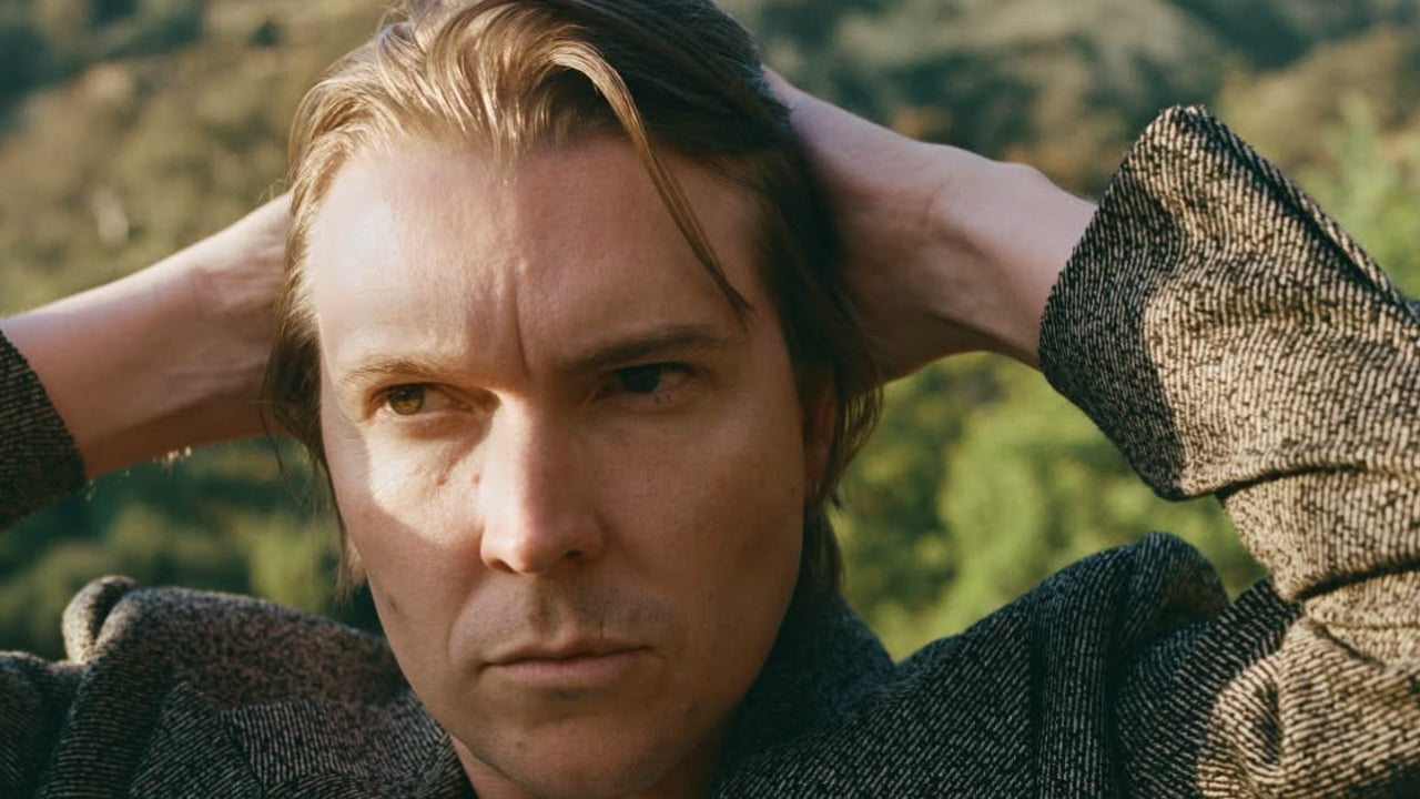 Alex Cameron