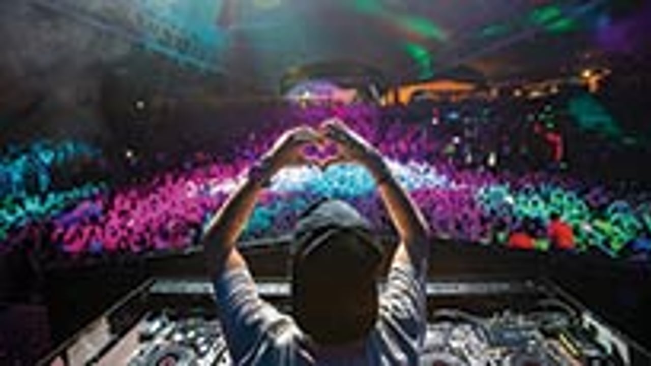Drake Night featuring DJ Ryan Coxx pres. by Do502